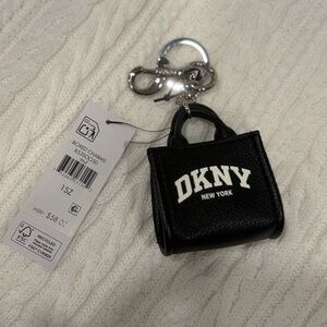 𝐍𝐖𝐓 | DKNY Black Keychain with White Logo